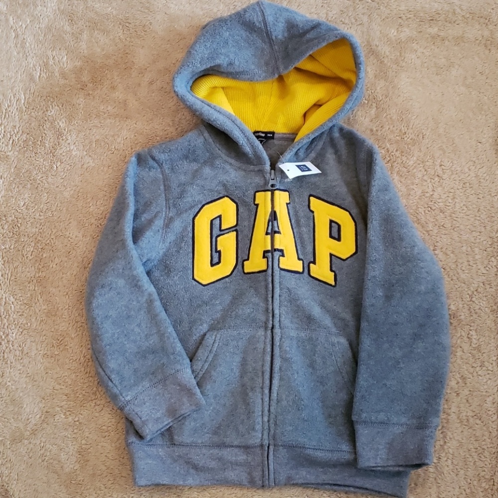 Gap sweatshirt